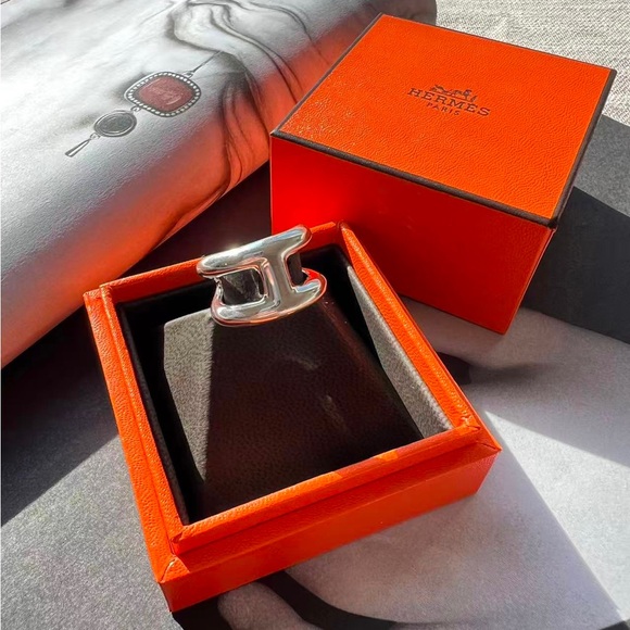 Hermes Accessories - Hermes Sterling Silver Osmoz Ring 50